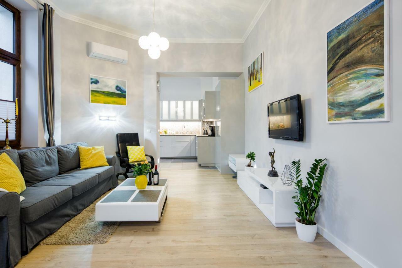 Kings Landing Apartament Krasków Eksteriør bilde
